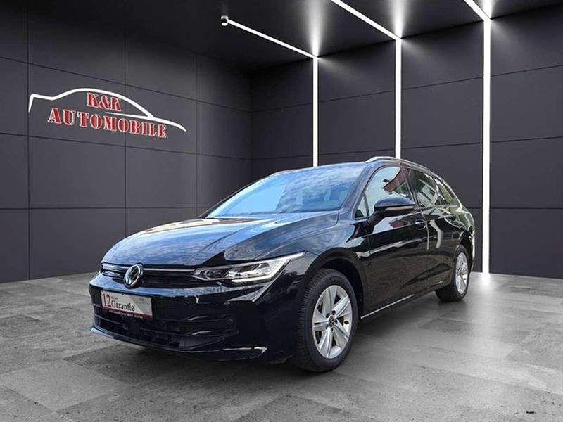 Grenadillschwarz met (metallic) Gebraucht 2024 VW Golf VIII Life Kombi | 26.999 € (Guter Preis) - Bild 1/4