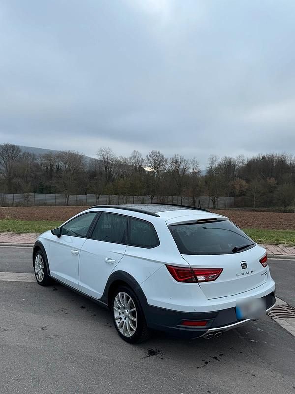 Gebraucht Seat Leon X-Perience 4Drive 150 PS (110 kW) 2016 Weiß Kombi