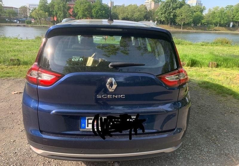 Blau Gebraucht 2018 Renault Scénic IV Bose Edition Van / Kleinbus | 11.900 € (Guter Preis) - Bild 1/4
