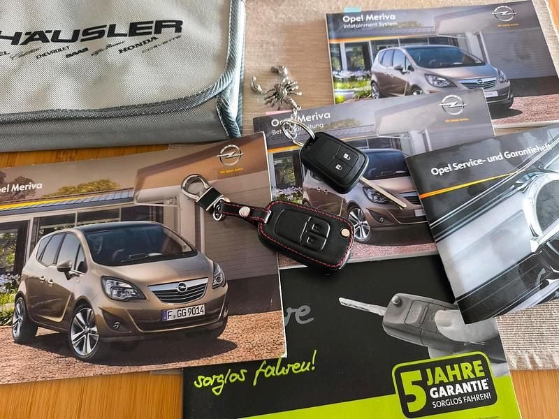 Gebraucht Opel Meriva 140 PS (102 kW) 2011 Grau Van / Kleinbus