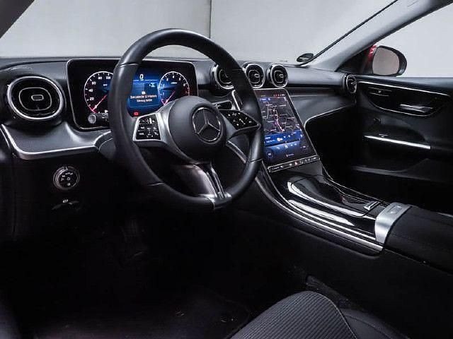 Gebraucht Mercedes C180 Avantgarde 170 PS (125 kW) 2024 Rot manufaktur lack manufaktur Limousine