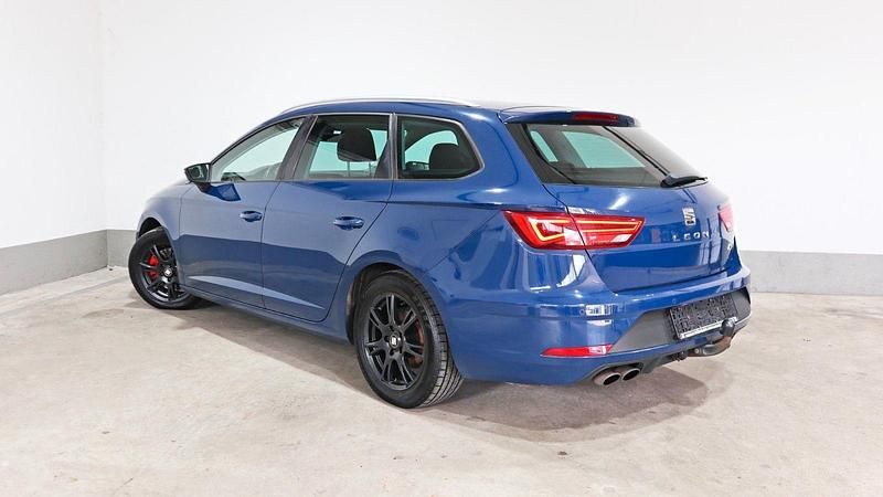 Second-hand Seat Leon FR 179 CP (131 kW) 2018 Albastru Break