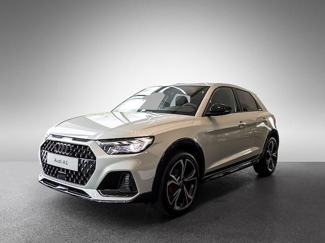 Gebraucht Audi A1 Ambiente 116 PS (85 kW) 2025 Tausilber metallic Limousine