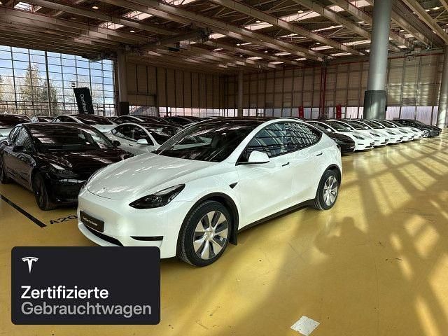 Gebraucht Tesla Model Y RWD 203 kW (277 PS) 2022 Pearl white multicoat SUV