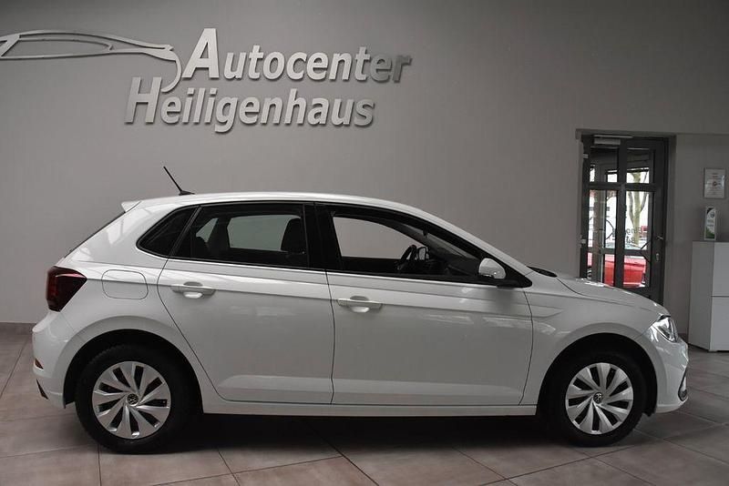 Gebraucht VW Polo Life 90 PS (66 kW) 2021 Weiß Kleinwagen