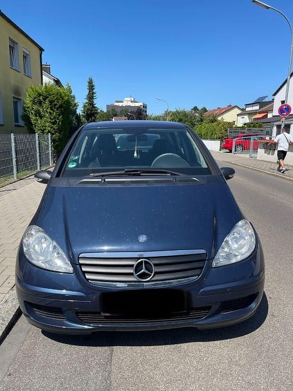 Blau Gebraucht 2008 Mercedes A180 Van / Kleinbus | 1.550 € (Superpreis) - Bild 1/4