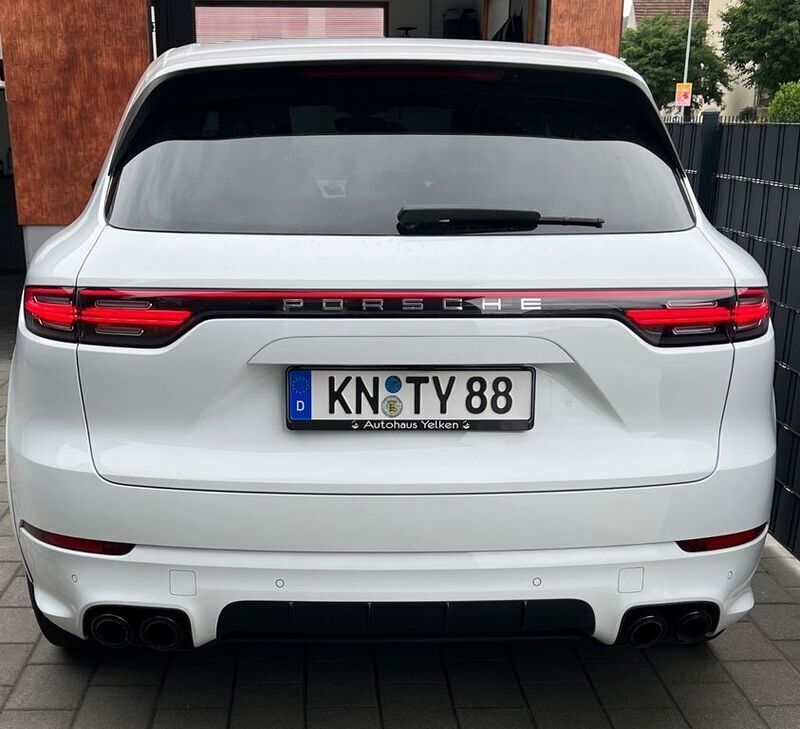 Weiß Gebraucht 2019 Porsche Cayenne SUV | 62.700 € (Guter Preis) - Bild 1/4