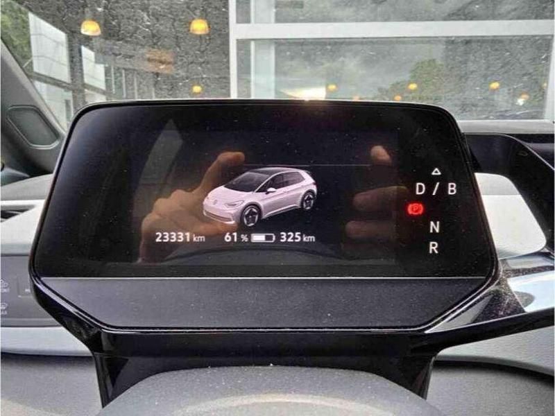 Gebraucht VW ID.3 Pro 150 kW (204 PS) 2023 Dark olivine green metallic Kleinwagen