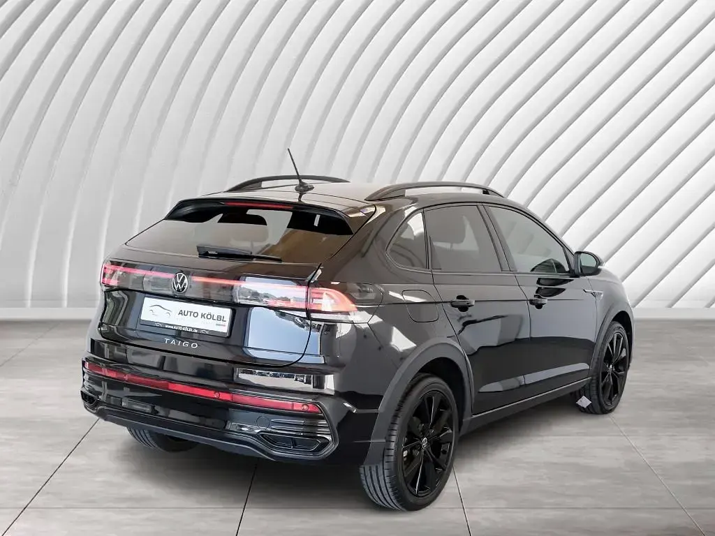 Gebraucht VW Taigo R-line 150 PS (110 kW) 2023 Deep black perleffekt SUV
