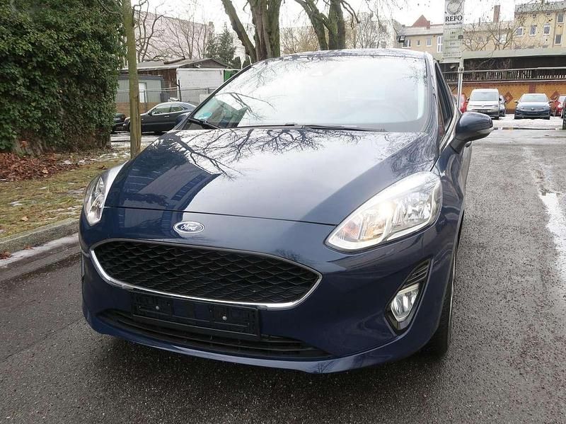 Gebraucht Ford Fiesta 86 PS (63 kW) 2019 Blazerblau Kleinwagen