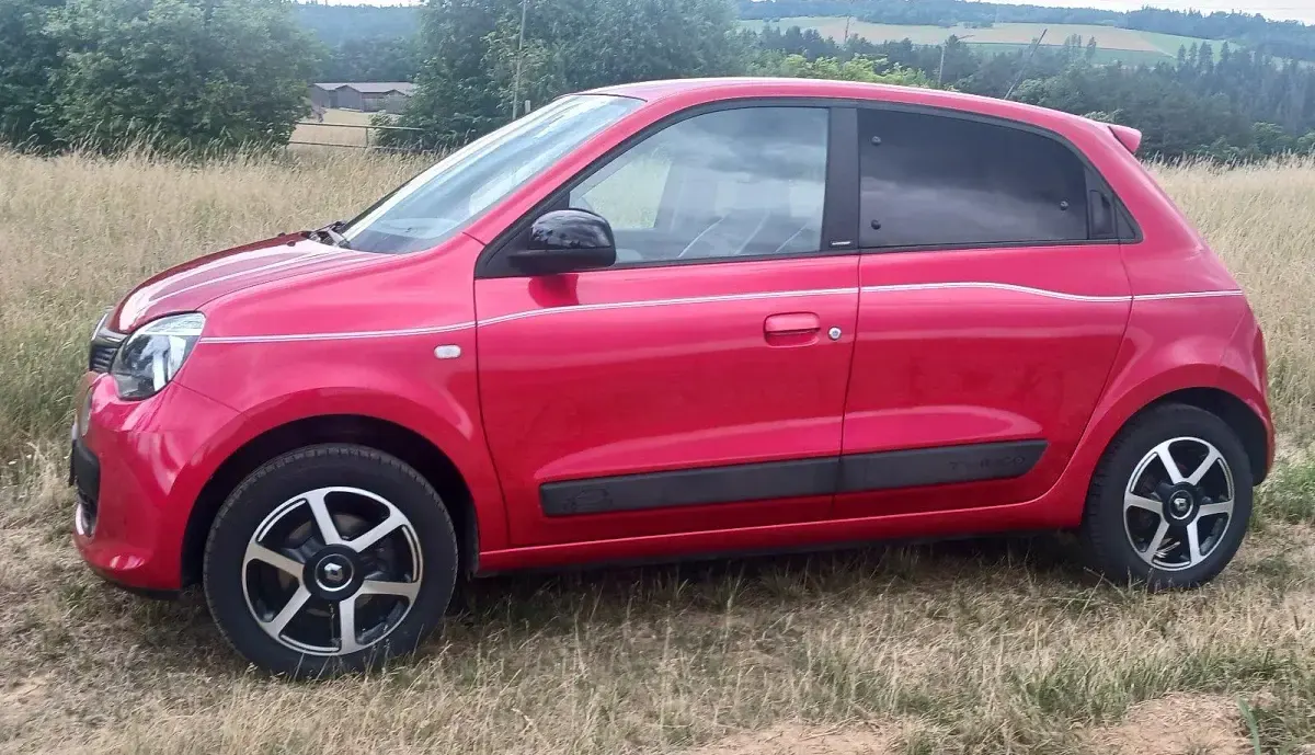 Gebraucht Renault Twingo LIMITED 90 PS (66 kW) 2017 Rot Kleinwagen