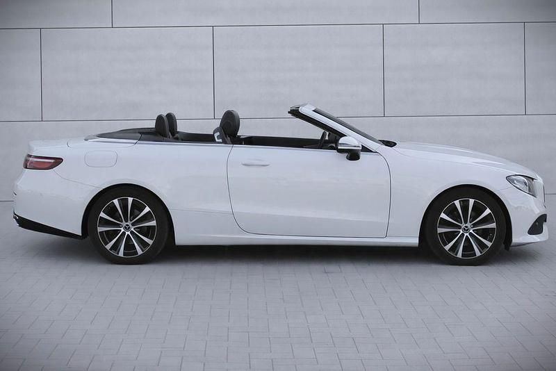 Gebraucht Mercedes E200 184 PS (135 kW) 2017 Weiß Cabrio