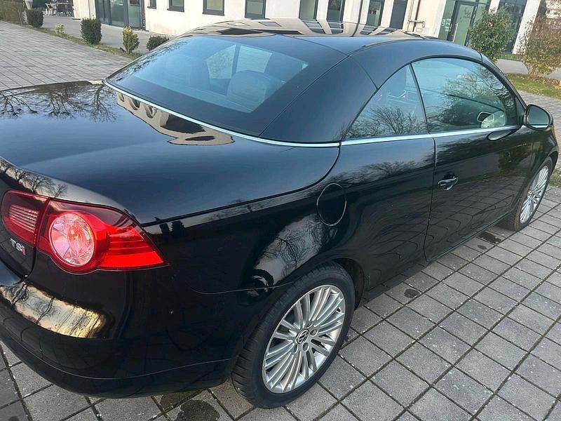 Gebraucht VW Eos 122 PS (89 kW) 2008 Schwarz Cabrio
