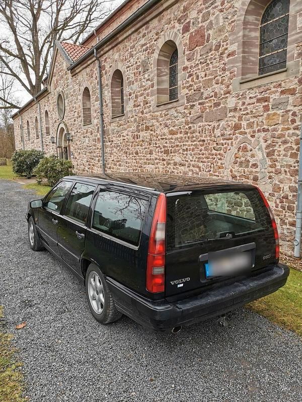 Gebraucht Volvo 850 140 PS (102 kW) 1993 Schwarz Kombi