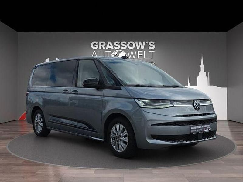 Usata VW Multivan 150 CV (110 kW) 2023 Argento Monovolume