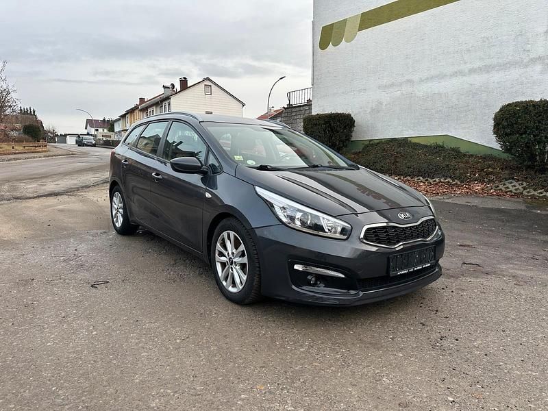 Gebraucht Kia Ceed 136 PS (100 kW) 2016 Kleinwagen