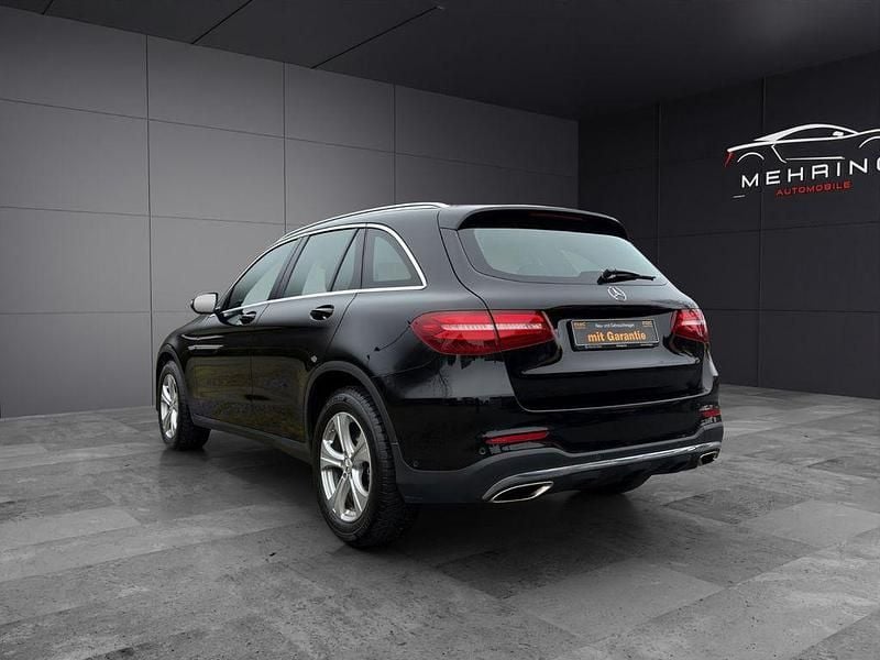Gebraucht Mercedes GLC250 AMG line 211 PS (155 kW) 2018 Schwarz SUV