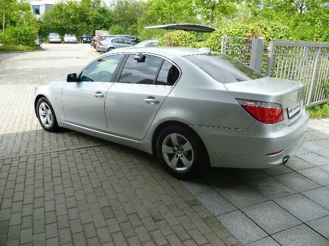 Gebraucht BMW 520 Comfort Edition 177 PS (130 kW) 2008 Silber metallic Limousine