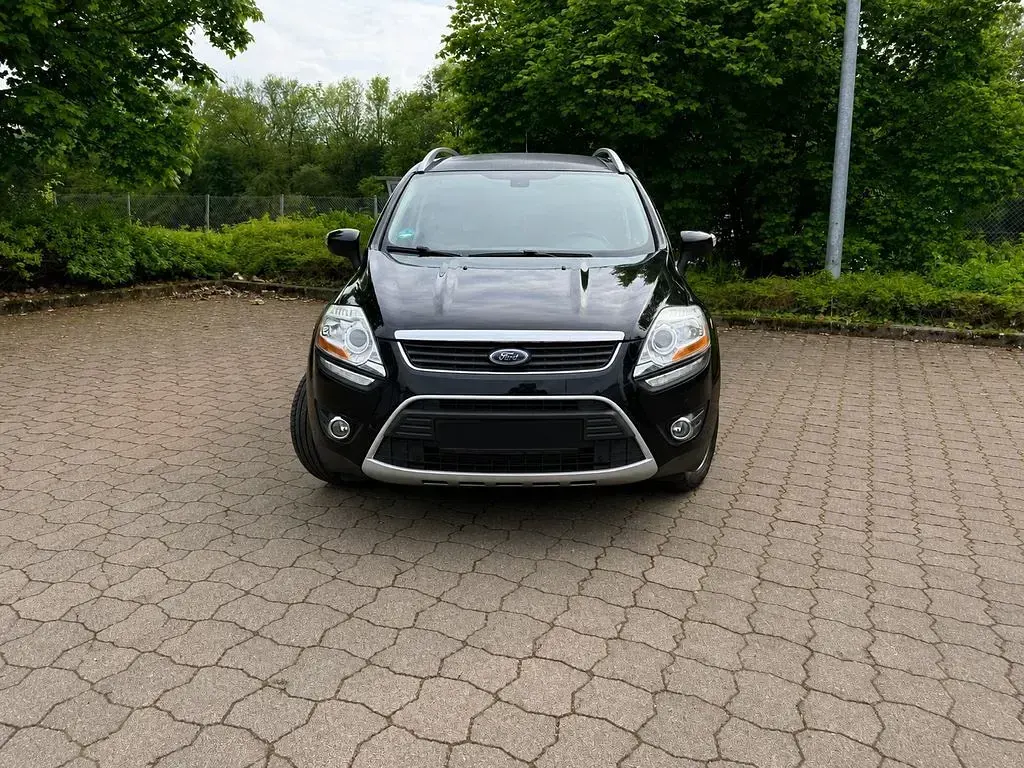 Gebraucht Ford Kuga Titanium 163 PS (119 kW) 2012 Schwarz SUV