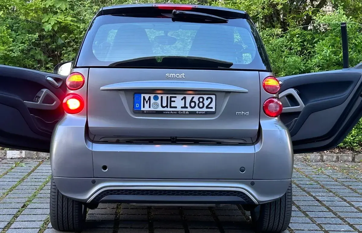 Gebraucht Smart ForTwo Coupé Passion 71 PS (52 kW) 2012 Grau Coupé