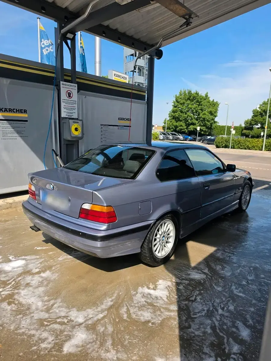 Gebraucht BMW 328 Basis 196 PS (144 kW) 1995 Blau Coupé