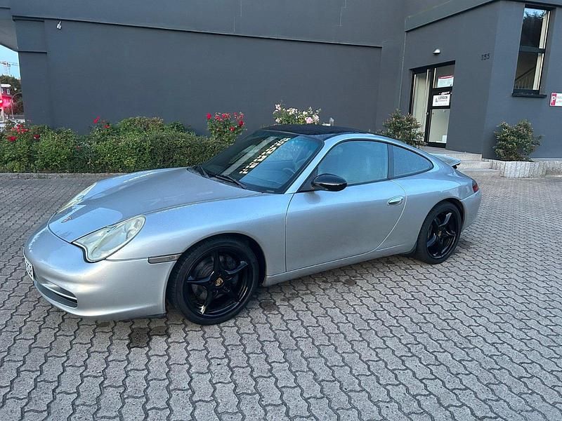 Gebraucht Porsche 911 Carrera 320 PS (235 kW) 2002 Silber Coupé