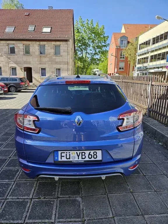 Gebraucht Renault Mégane III Expression 131 PS (96 kW) 2010 Blau Limousine