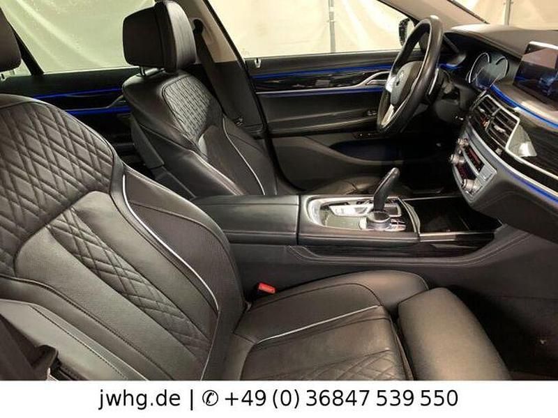 Gebraucht BMW 750 Shadowline 400 PS (294 kW) 2019 Schwarz Limousine