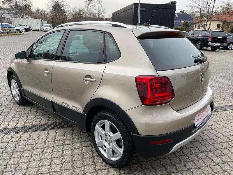 Gebraucht VW Polo Cross 90 PS (66 kW) 2015 Beige Kleinwagen