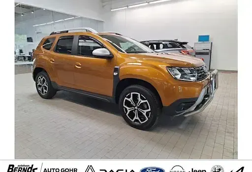 Gebraucht Dacia Duster Prestige 131 PS (96 kW) 2020 Taklamakanorange metallic SUV