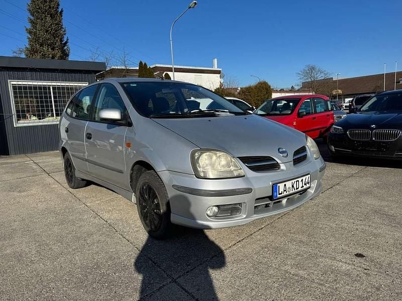 Gebraucht Nissan Almera Acenta+ 116 PS (85 kW) 2005 Silver (m) Limousine