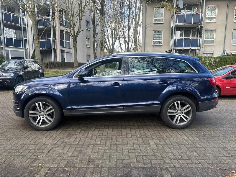 Gebraucht Audi Q7 S-Line 203 PS (149 kW) 2012 Blau SUV