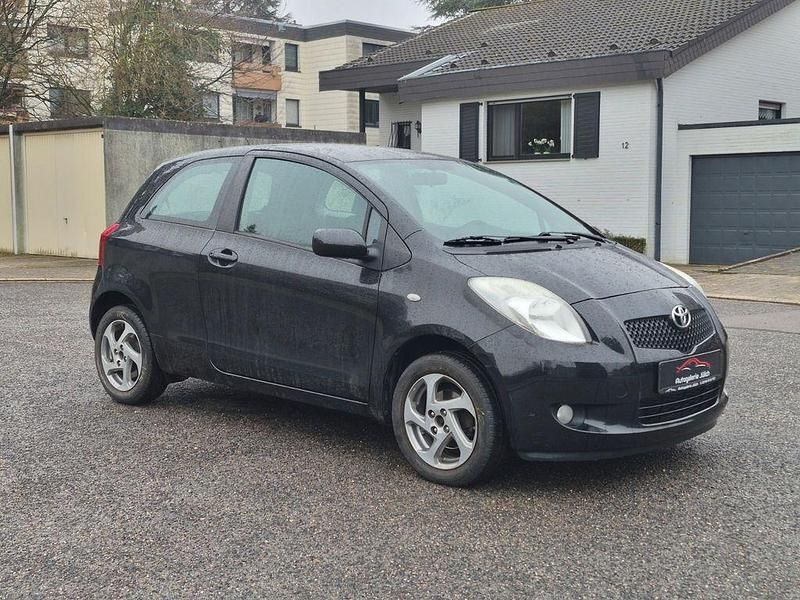 Gebraucht Toyota Yaris Sol 69 PS (50 kW) 2008 Schwarz Kleinwagen