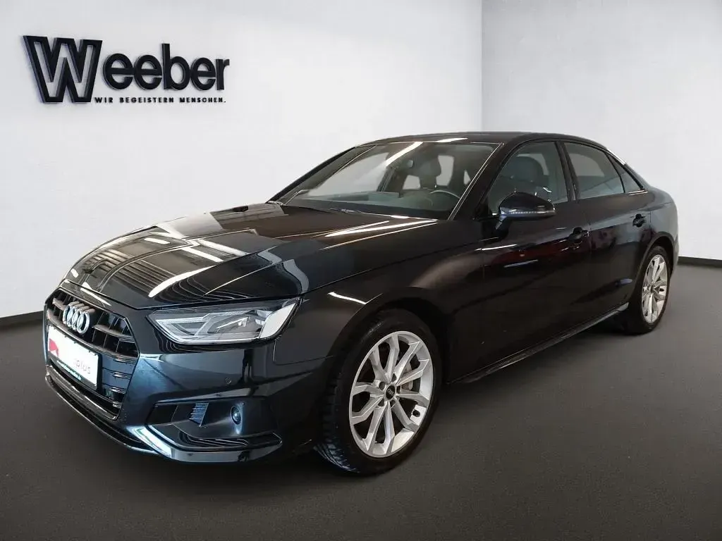 Gebraucht Audi A4 Advanced Plus 204 PS (150 kW) 2023 Mythosschwarz (metallic) Limousine