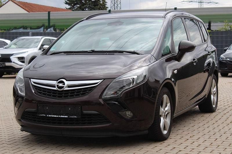 Braun Gebraucht 2012 Opel Zafira Tourer Edition Van / Kleinbus | 5.350 € (Superpreis) - Bild 1/4