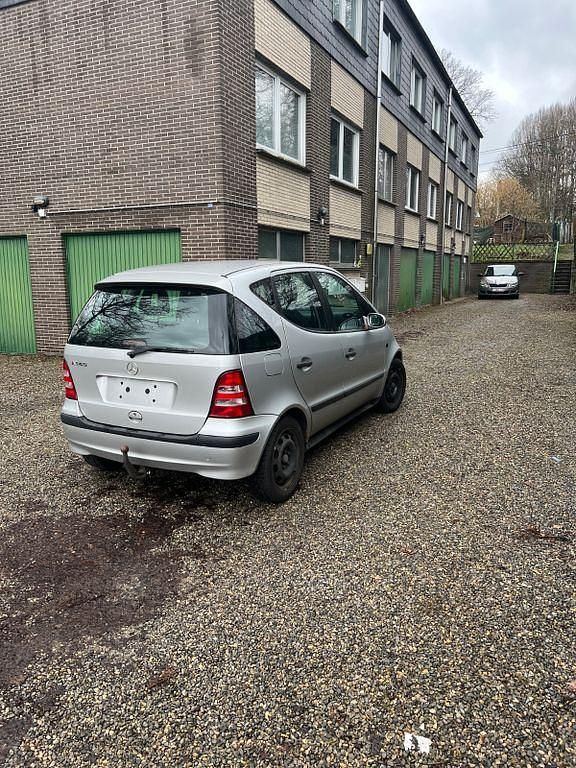 Gebraucht Mercedes A140 Avantgarde 82 PS (60 kW) 2003 Silber Van / Kleinbus