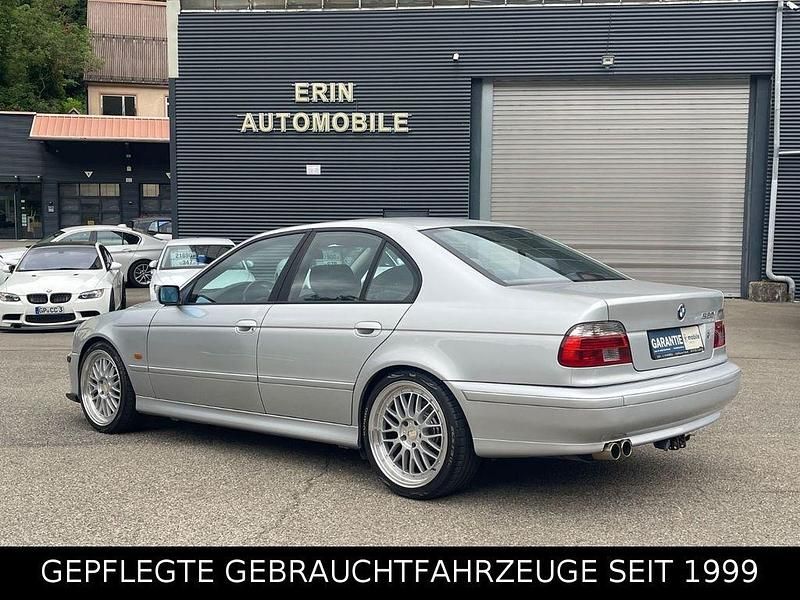 Usata BMW 520 Shadowline 170 CV (125 kW) 2001 Argento Berlina