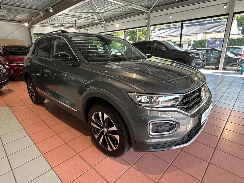 Gebraucht VW T-Roc Style 116 PS (85 kW) 2020 Grau SUV