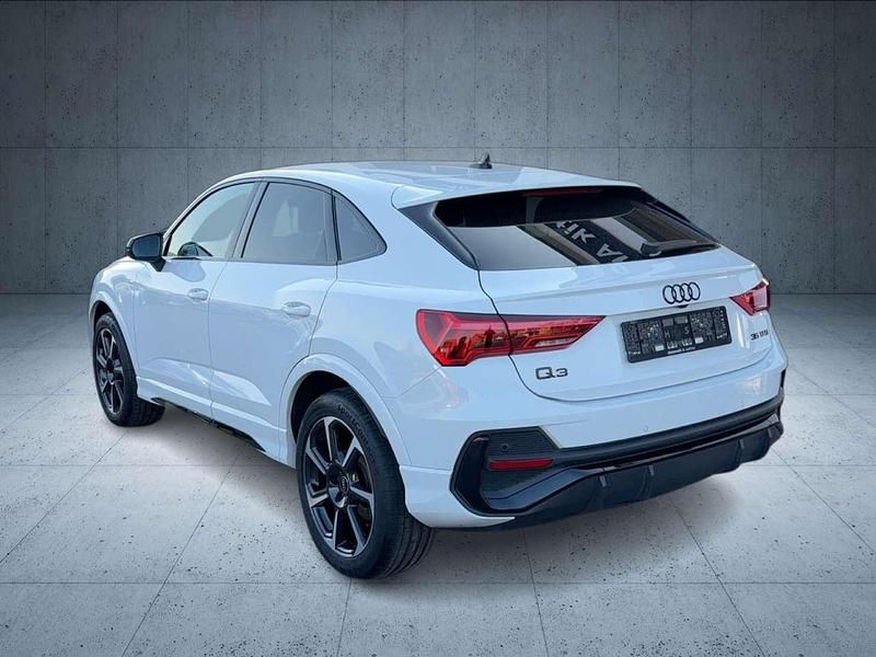Gebraucht Audi Q3 S-Line 150 PS (110 kW) 2024 Gletscherweiß metallic SUV