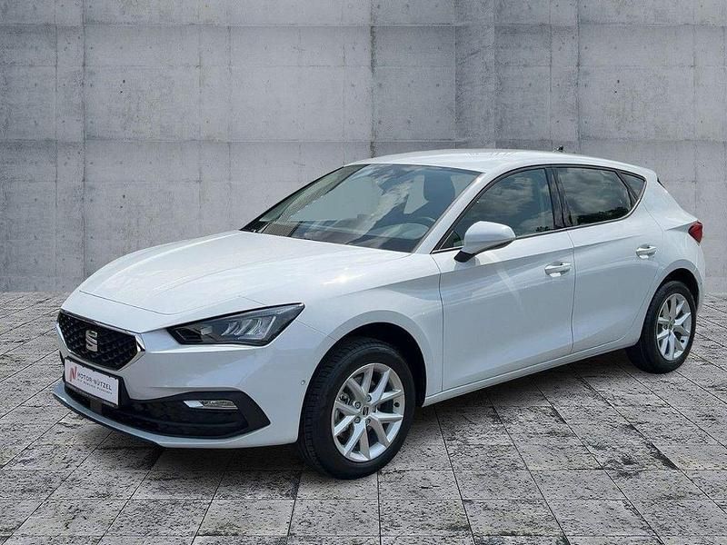 Gebraucht Seat Leon 150 PS (110 kW) 2026 Weiß Limousine