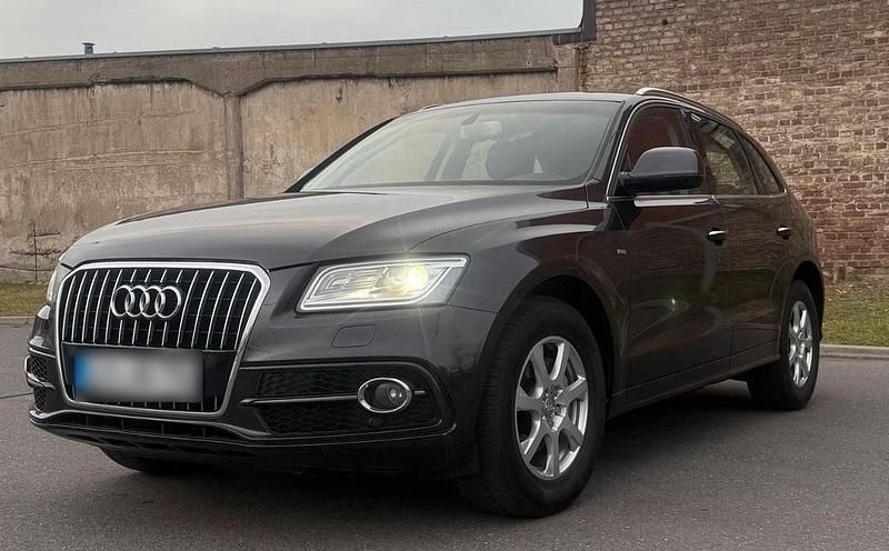 Gebraucht Audi Q5 S-Line 190 PS (139 kW) 2016 Grau SUV