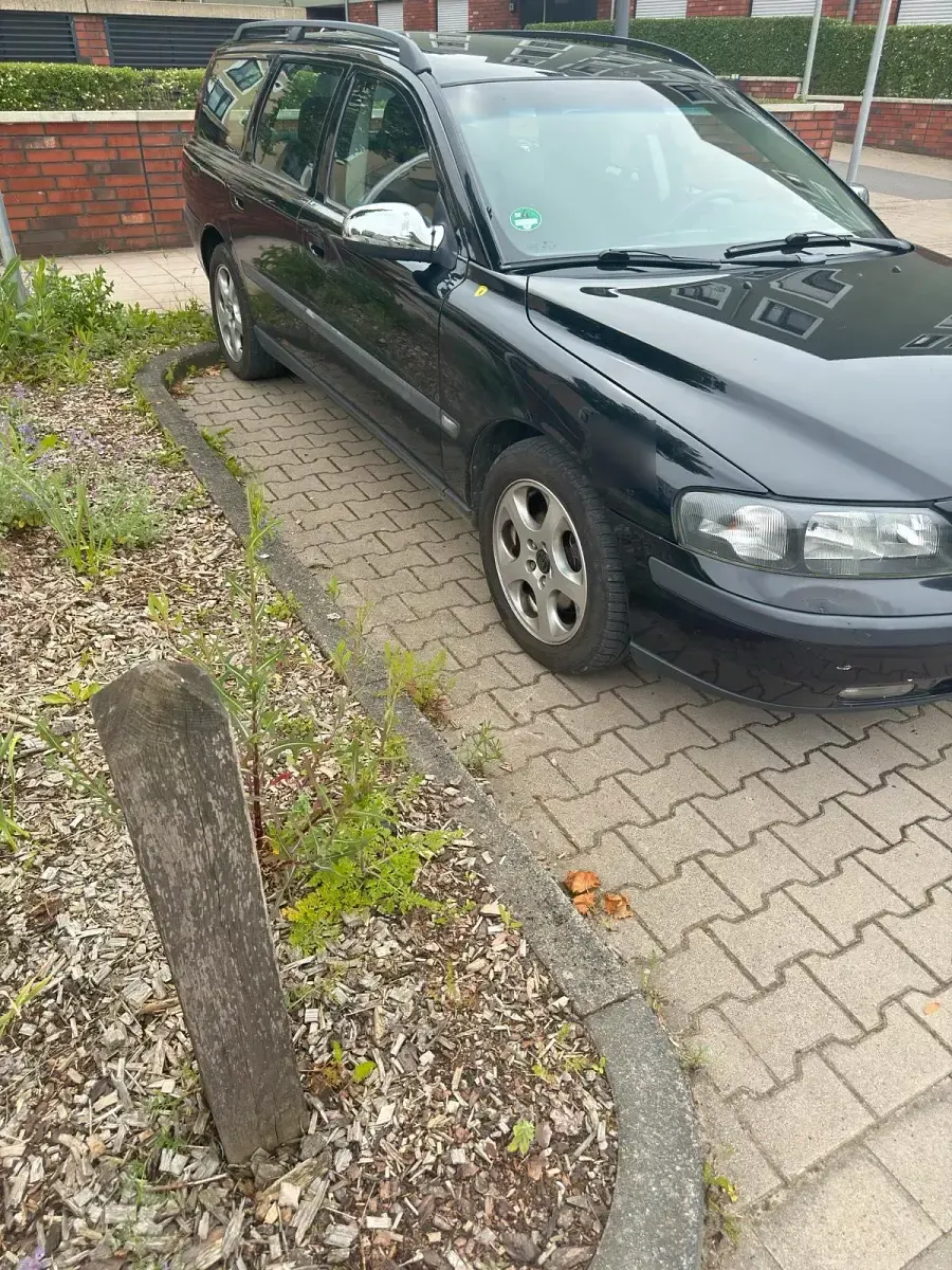 Gebraucht Volvo V70 131 PS (96 kW) 2002 Schwarz Kombi