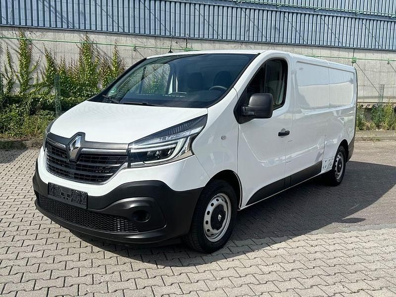Weiß Gebraucht 2020 Renault Trafic Komfort Van | 14.790 € (Superpreis) - Bild 1/4