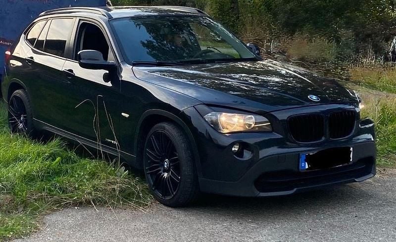 Gebraucht BMW X1 204 PS (150 kW) 2012 Schwarz SUV