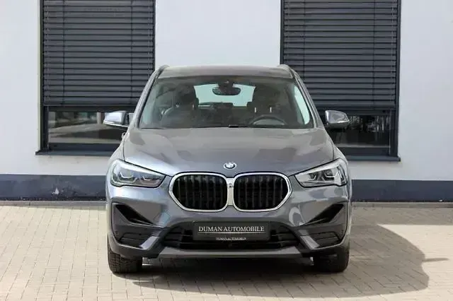 Gebraucht BMW X1 Advantage 150 PS (110 kW) 2020 Grau SUV