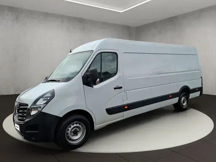 Mineral/polar weiss (055p) Gebraucht 2022 Opel Movano S Van | 36.850 € - Bild 1/4
