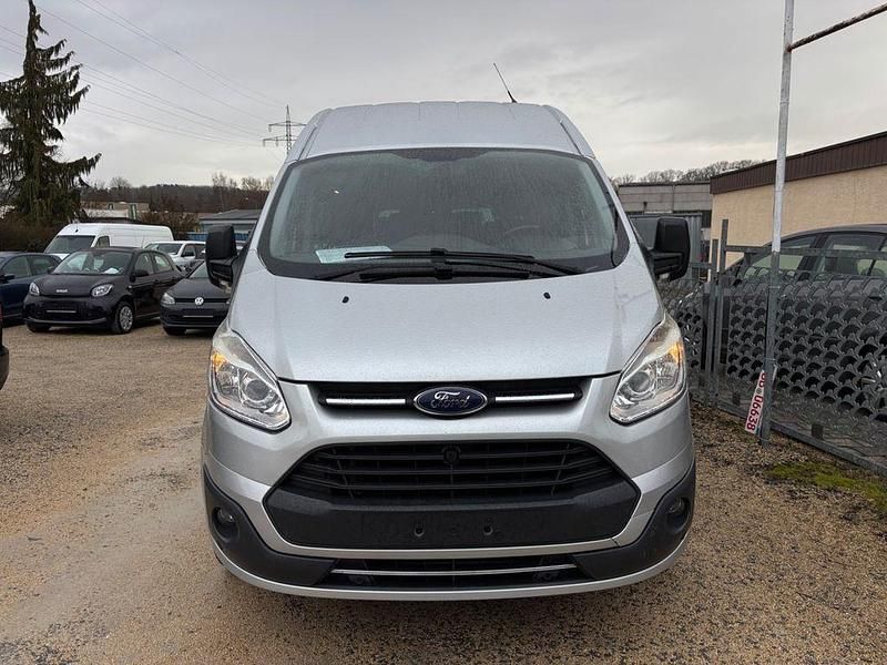 Gebraucht Ford Transit 131 PS (96 kW) 2016 Silber Van / Kleinbus