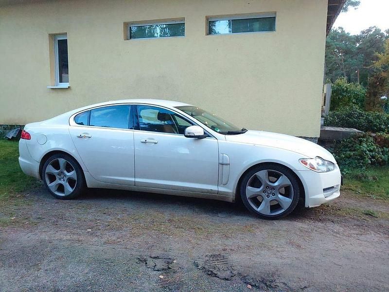 Gebraucht Jaguar XF 416 PS (305 kW) 2008 Weiß Limousine