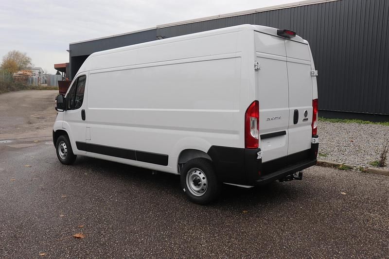 Gebraucht Fiat Ducato 140 PS (102 kW) 2023 Van