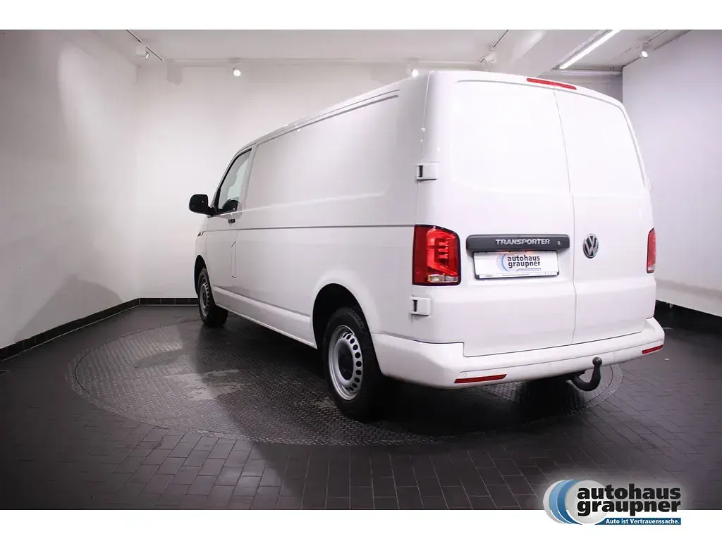 Gebraucht VW T6.1 150 PS (110 kW) 2020 Weiss / candy weiss Van